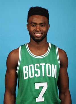 拉奎尔罗德里格斯对决妮琪贝拉引关注（拉奎尔罗德里格斯大战妮琪贝拉成焦点）