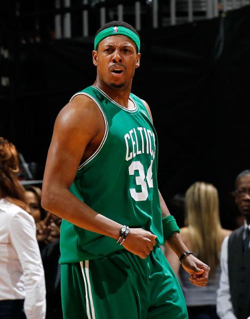 姆希塔良：比赛应该是平局，但主裁决定判罚一粒不存在的点球（姆希塔良：这场比赛本应战平，主裁却判了并不存在的点球）