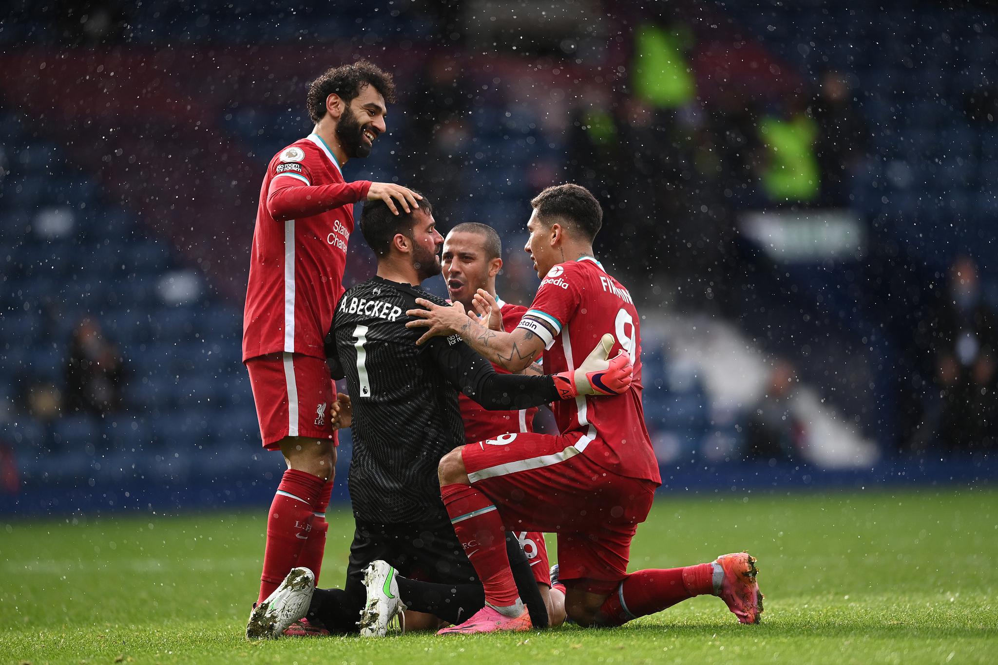 新卡牌大师？皇马本场主裁金特罗本赛季8场西甲出示8红44黄（皇马本场主裁金特罗本季执法8场西甲，已出示44黄8红，或成新牌王）