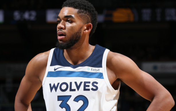 快船遗憾败给灰熊，球星关键时刻掉链子，祖巴茨表现明显下滑，保罗无责（快船憾负灰熊：关键时刻球星哑火，祖巴茨状态下滑，保罗无责）