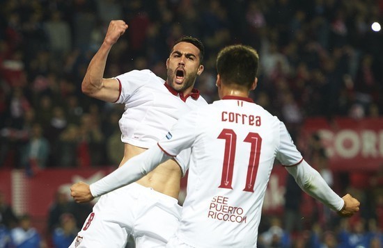 TA：阿森纳未积极推动冬窗出售球员；预计明夏将买断因卡皮耶（TA：阿森纳今冬不主动清洗，明夏或买断因卡皮耶）