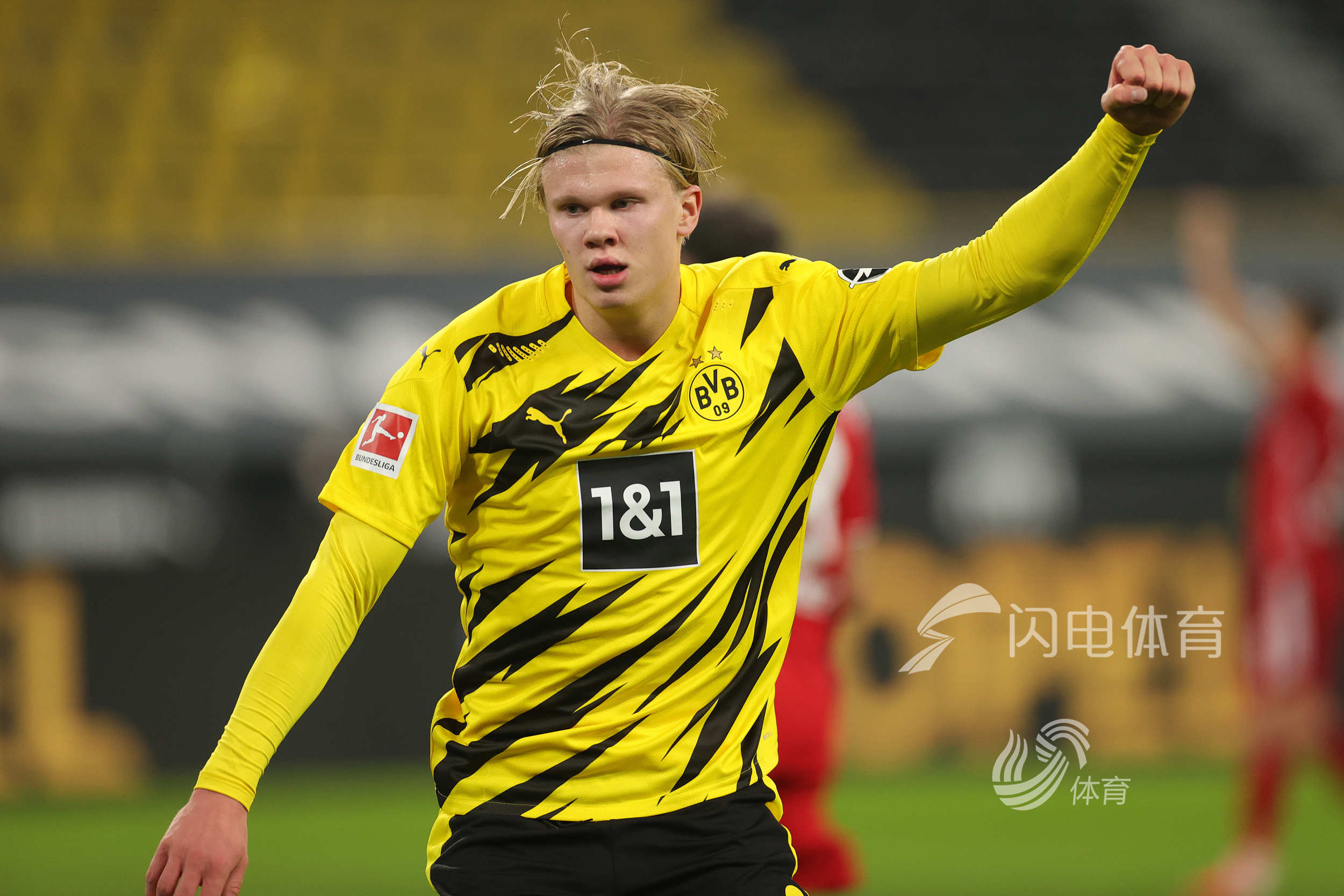 小克鲁伊维特：波兰没给我们太多空间，德容让比赛变得更容易（小克鲁伊维特：波兰给空间有限，德容让比赛更轻松）