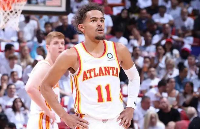 媒体人晒视频：赛后蒯纪闻安慰山东U20球员，很有大将风度（媒体人晒视频：蒯纪闻赛后安慰山东U20队员，尽显大将之风）