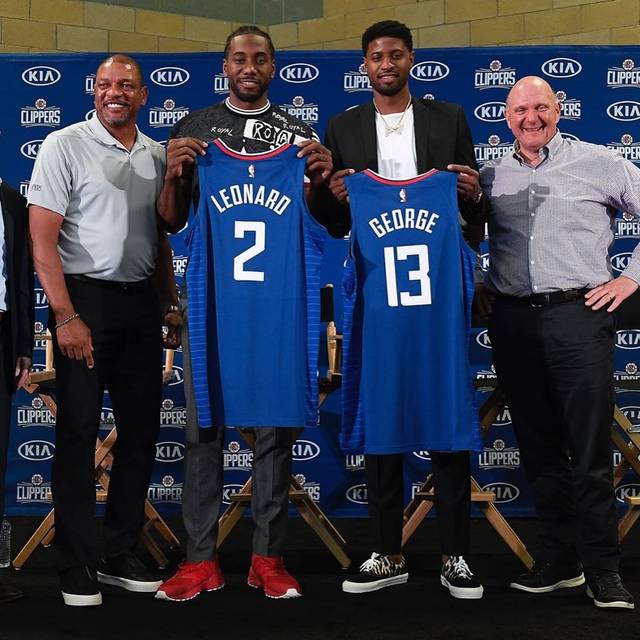 都体：尤文和那不勒斯为蒂亚戈-加布里埃尔和门多萨展开竞争（都体：尤文与那不勒斯竞逐蒂亚戈-加布里埃尔、门多萨）