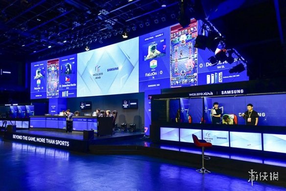 在多数评选 在多数评选